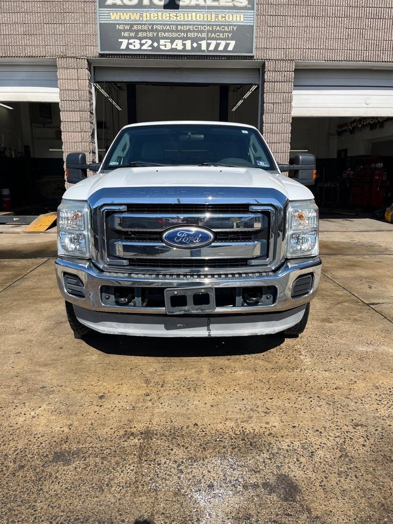 Ford F-250 SD XL SuperCab 4WD 2011