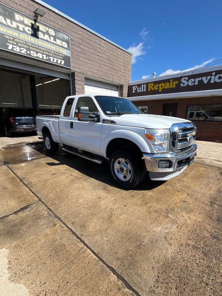 Ford F-250 SD XL SuperCab 4WD 2011