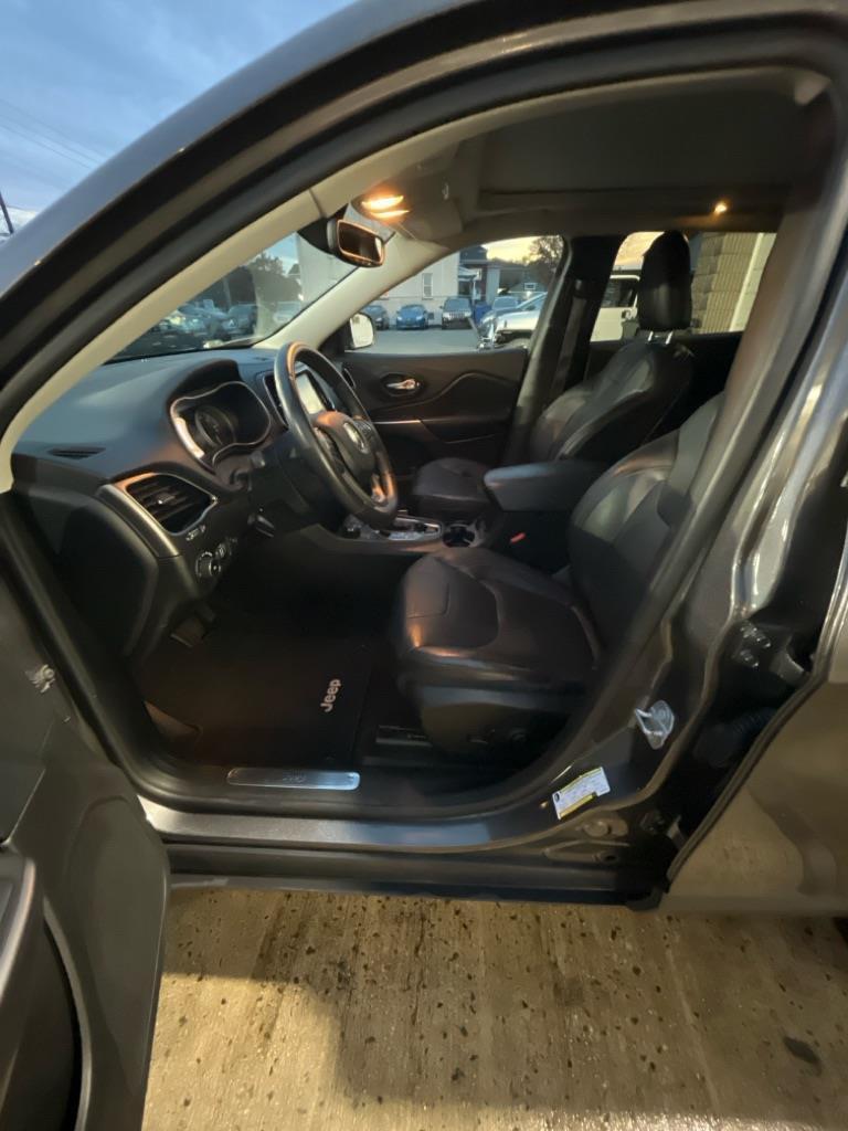 Jeep Cherokee Limited 4WD 2019