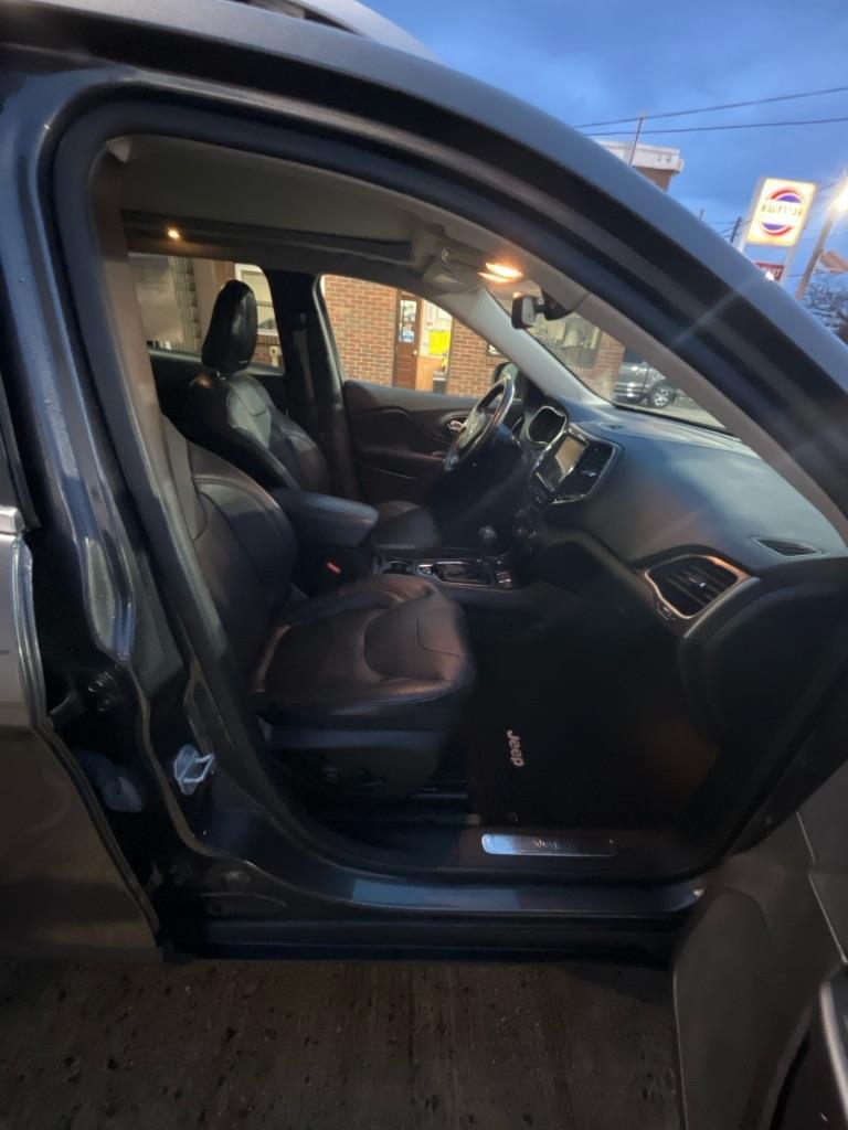 Jeep Cherokee Limited 4WD 2019