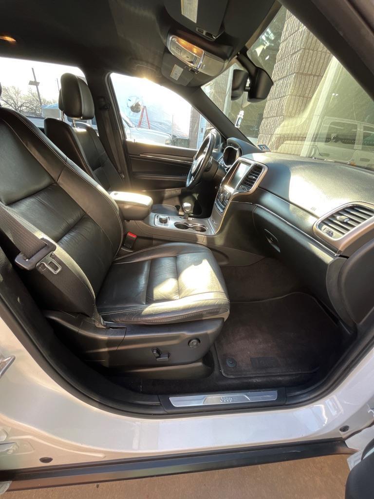 Jeep Grand Cherokee Limited 4WD 2015