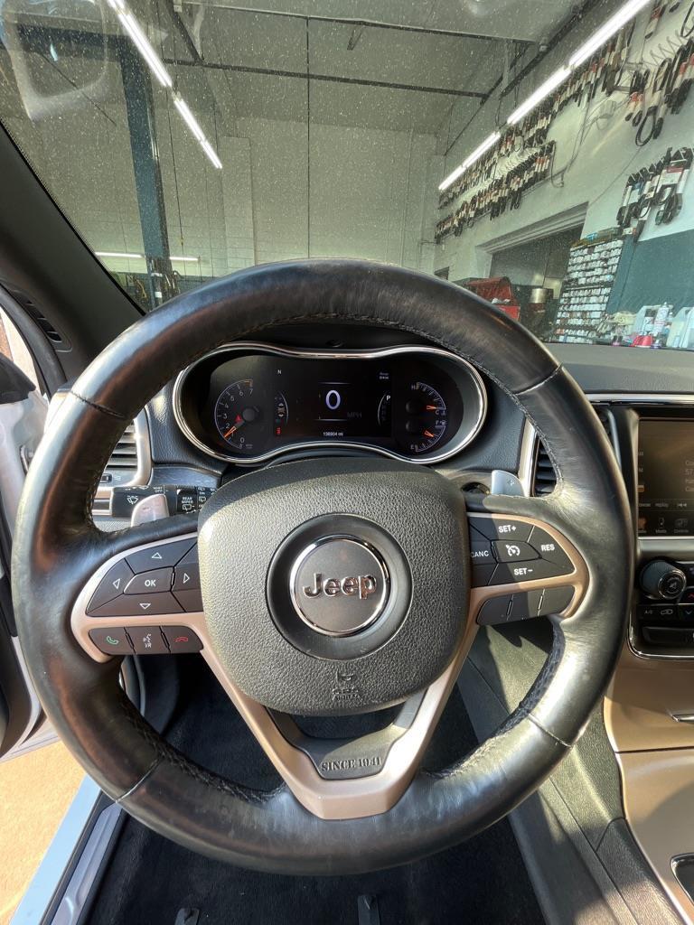 Jeep Grand Cherokee Limited 4WD 2015