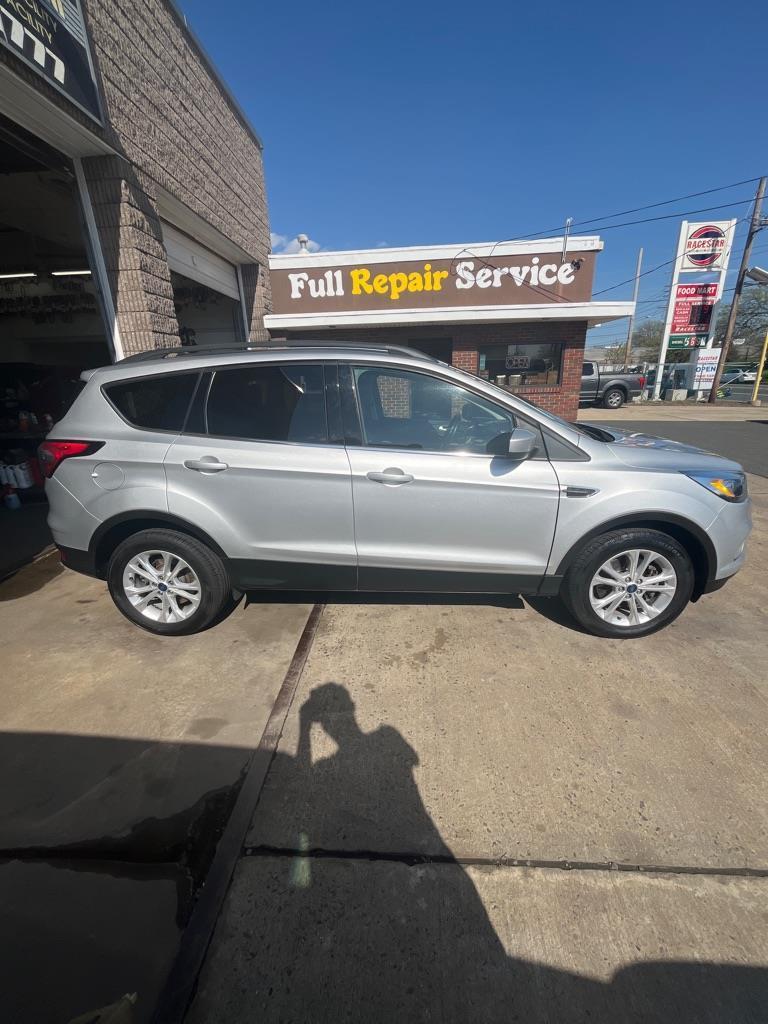 Ford Escape SEL 4WD 2018