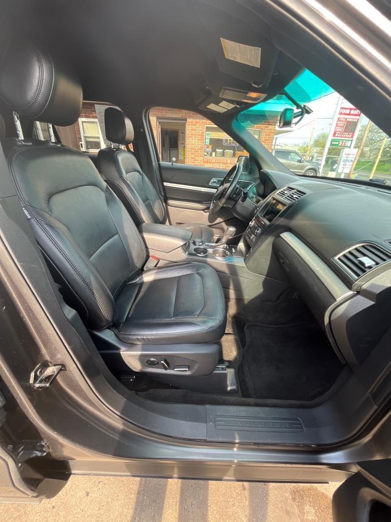 Ford Explorer  2017