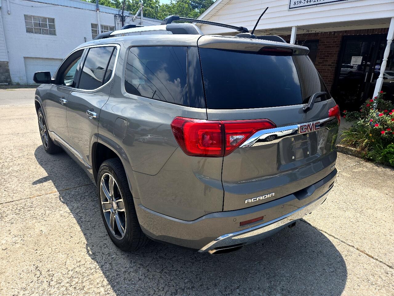 GMC Acadia AWD 4dr Denali 2019 GMC Acadia AWD 4dr Denali 2019