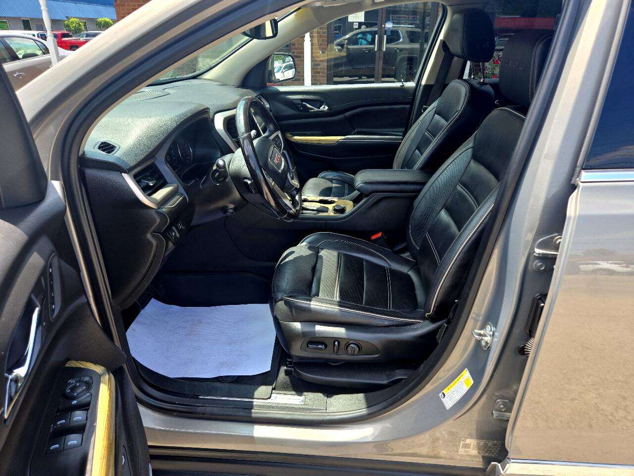 GMC Acadia AWD 4dr Denali 2019 GMC Acadia AWD 4dr Denali 2019