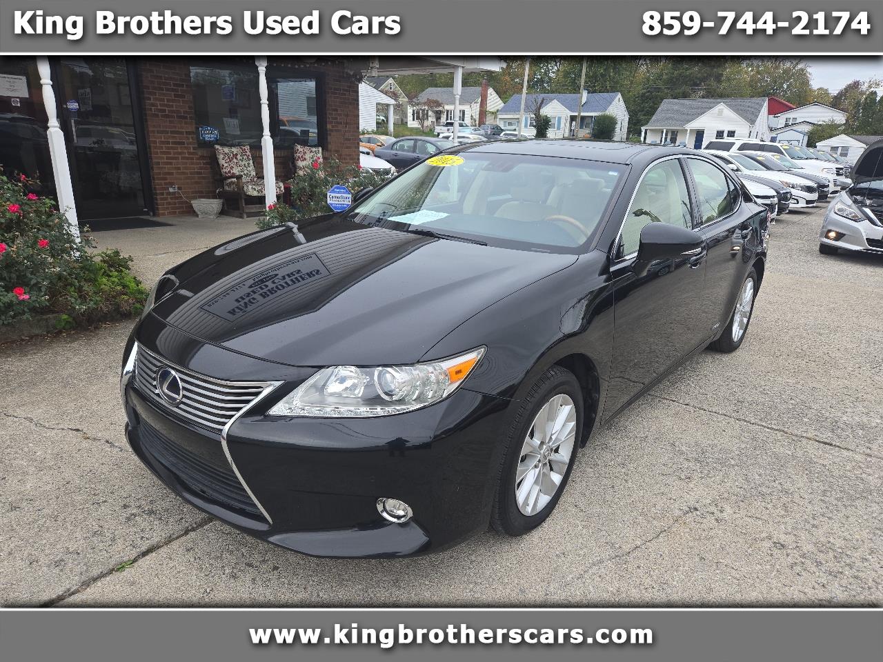 Lexus ES 300h 4dr Sdn Hybrid 2015 Lexus ES 300h 4dr Sdn Hybrid 2015