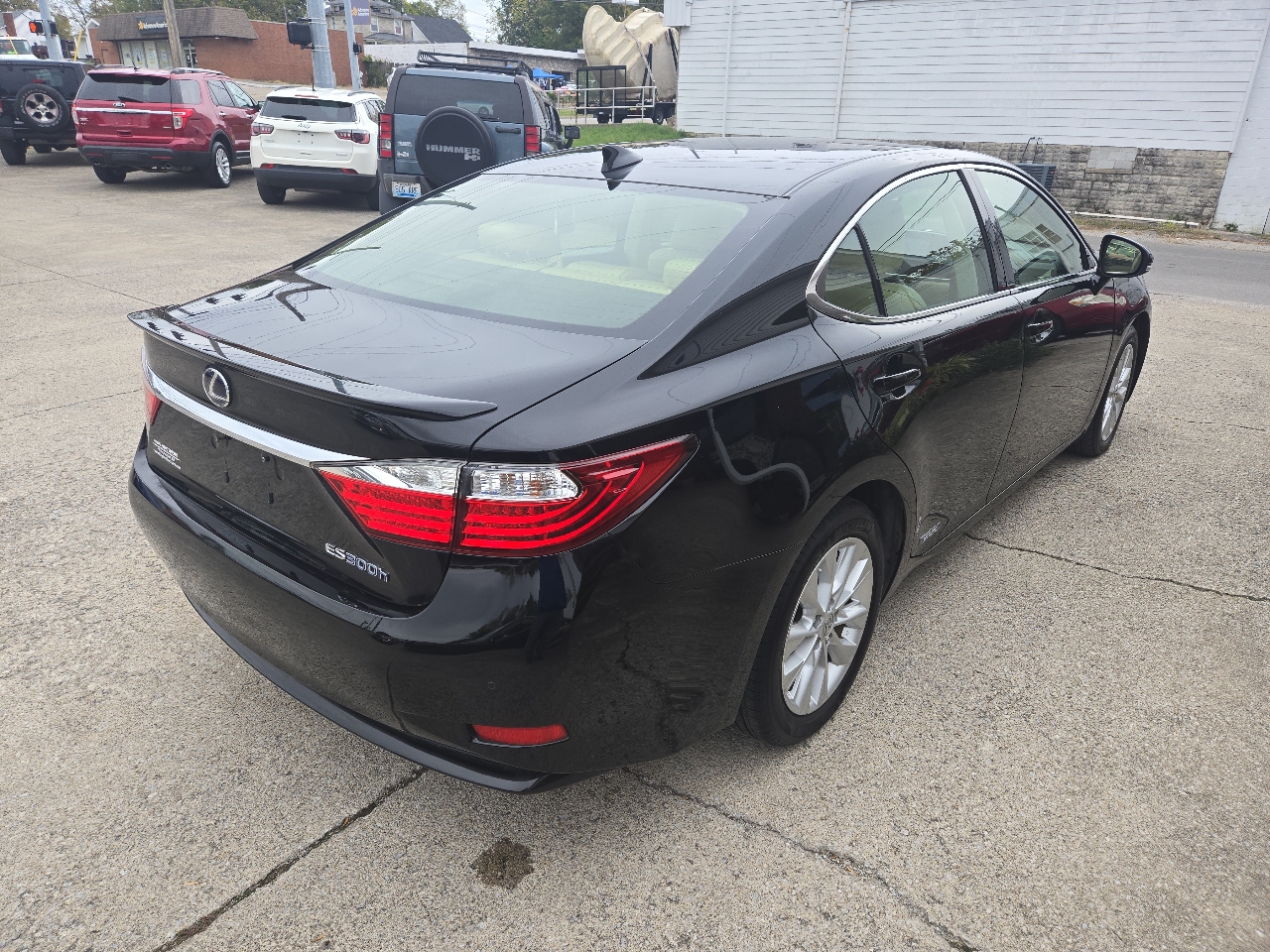 Lexus ES 300h 4dr Sdn Hybrid 2015 Lexus ES 300h 4dr Sdn Hybrid 2015
