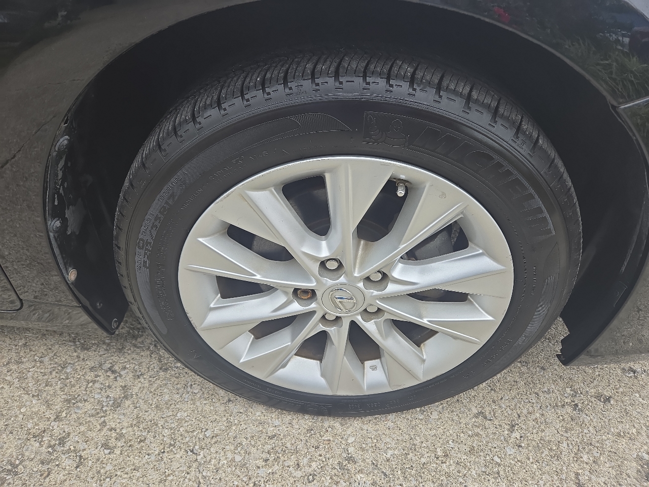 Lexus ES 300h 4dr Sdn Hybrid 2015 Lexus ES 300h 4dr Sdn Hybrid 2015