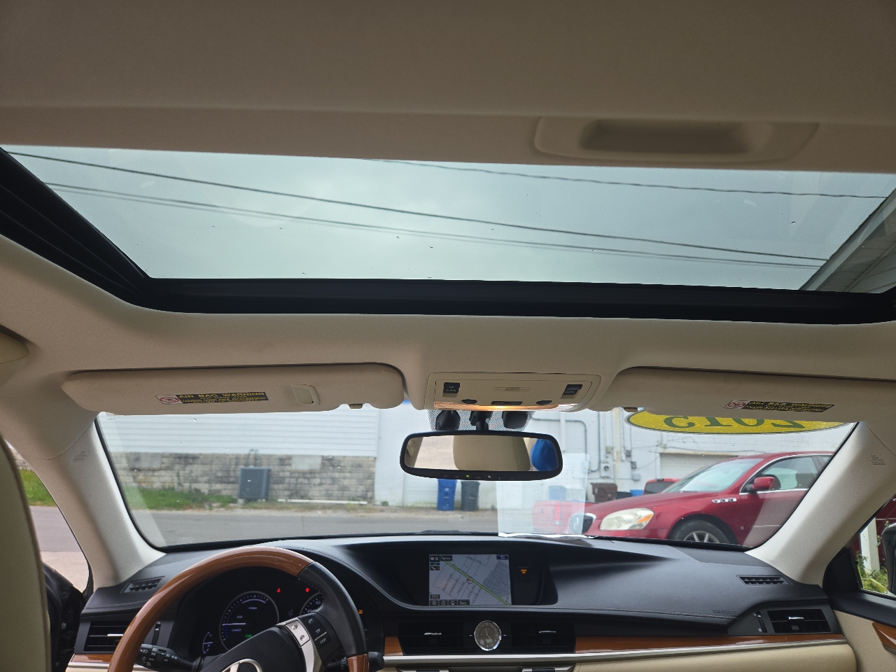 Lexus ES 300h 4dr Sdn Hybrid 2015 Lexus ES 300h 4dr Sdn Hybrid 2015