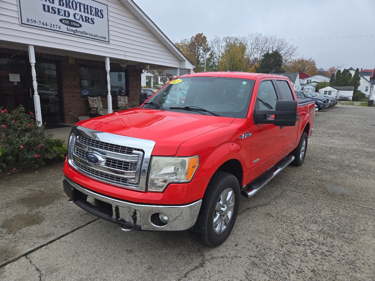 2013 Ford F-150 4WD SuperCrew 145" XLT