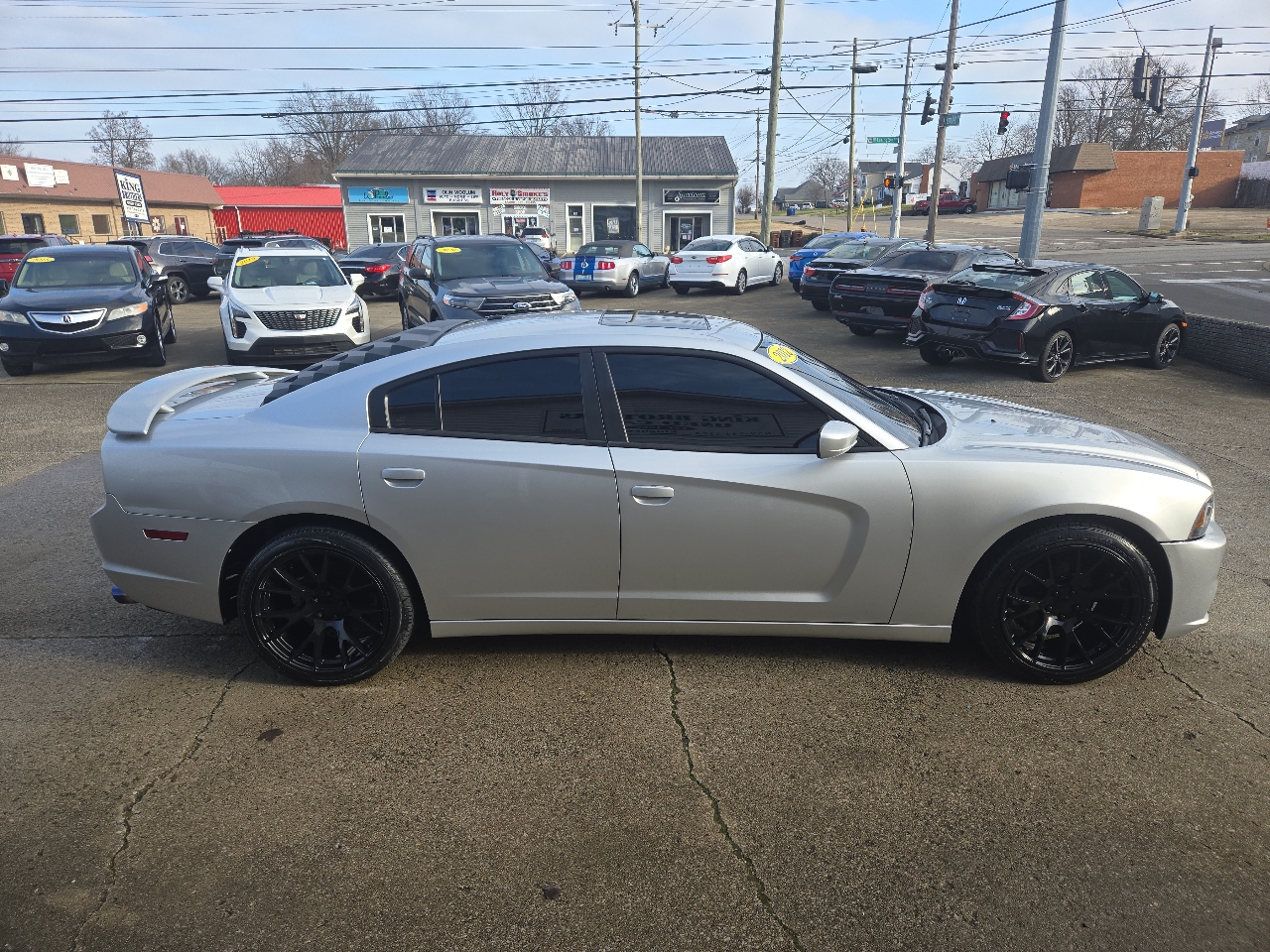 Dodge Charger 4dr Sdn SXT Plus RWD 2012