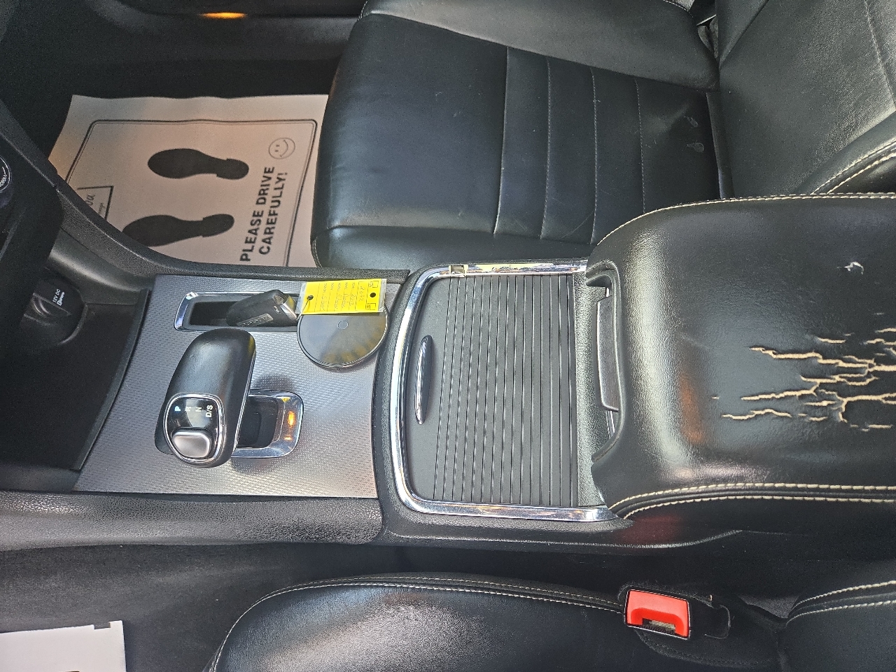 Dodge Charger 4dr Sdn SXT Plus RWD 2012