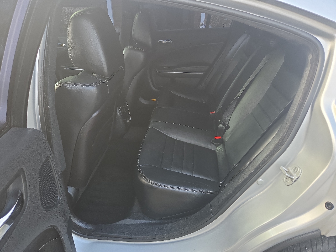 Dodge Charger 4dr Sdn SXT Plus RWD 2012