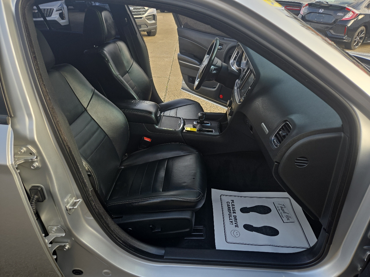 Dodge Charger 4dr Sdn SXT Plus RWD 2012