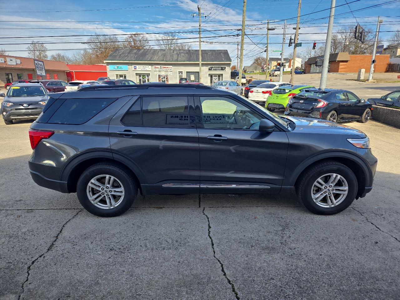 Ford Explorer XLT 4WD 2020