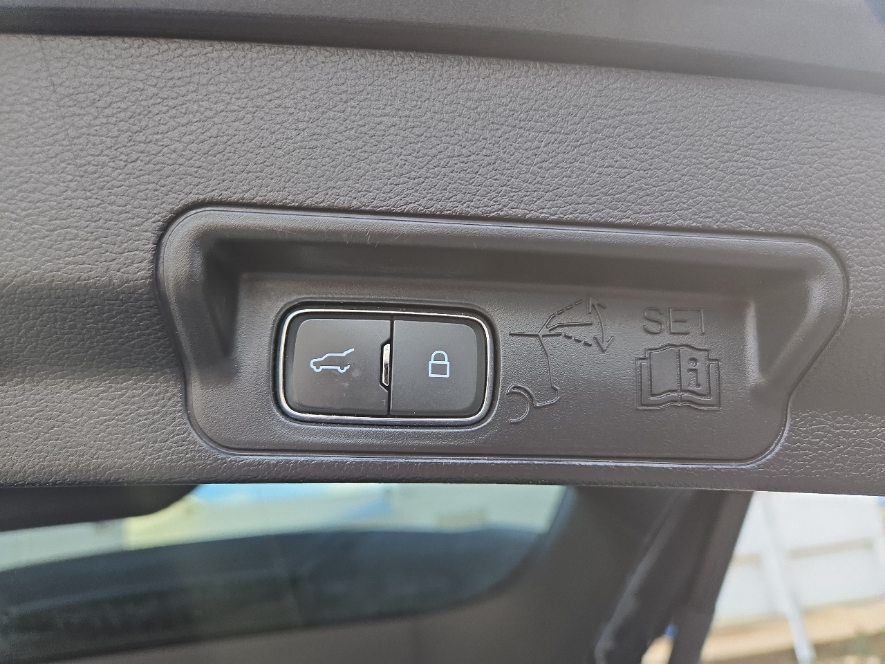 Ford Explorer XLT 4WD 2020