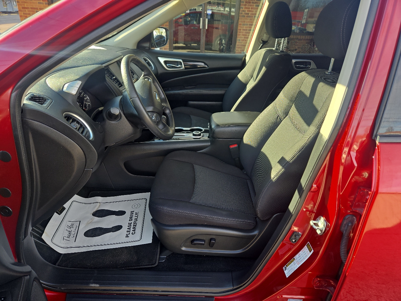 Nissan Pathfinder 4x4 SV 2020