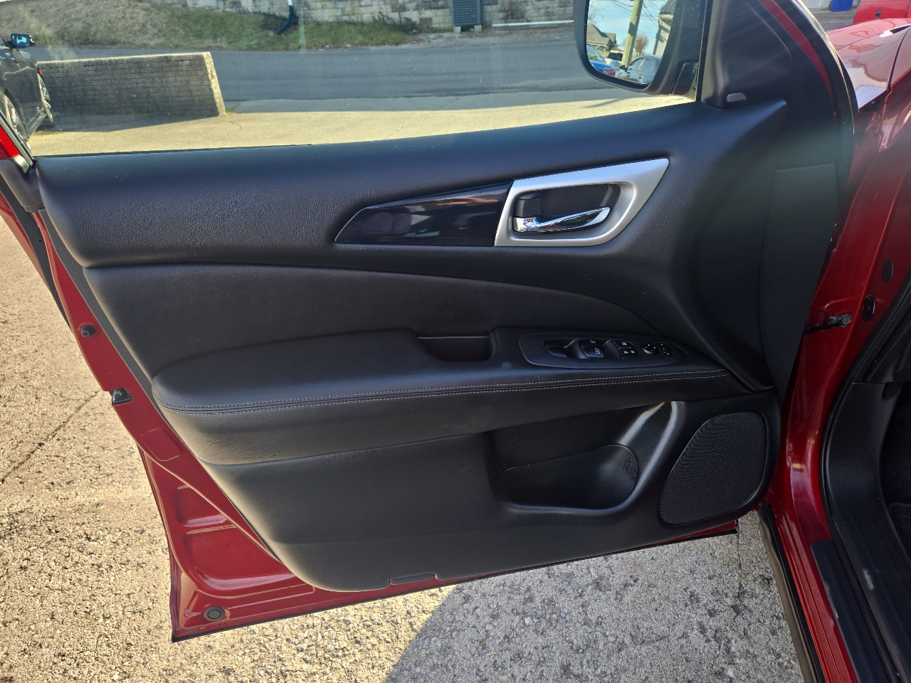 Nissan Pathfinder 4x4 SV 2020