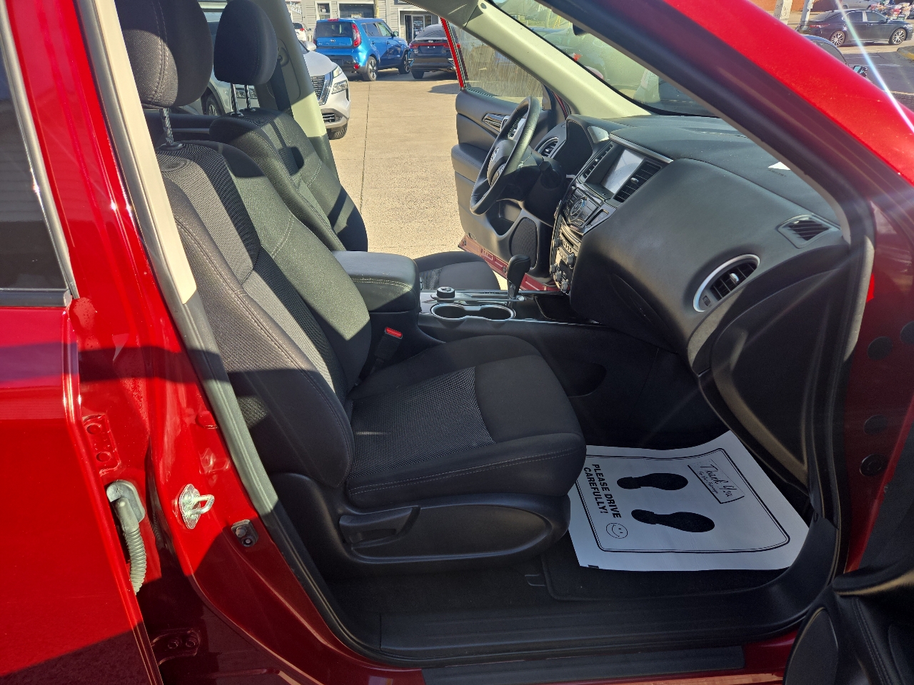 Nissan Pathfinder 4x4 SV 2020