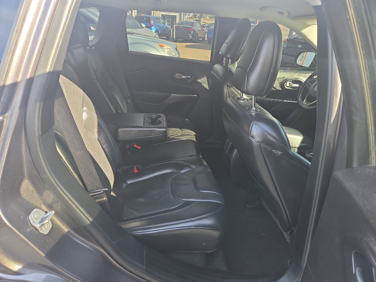 Jeep Cherokee Limited FWD 2020