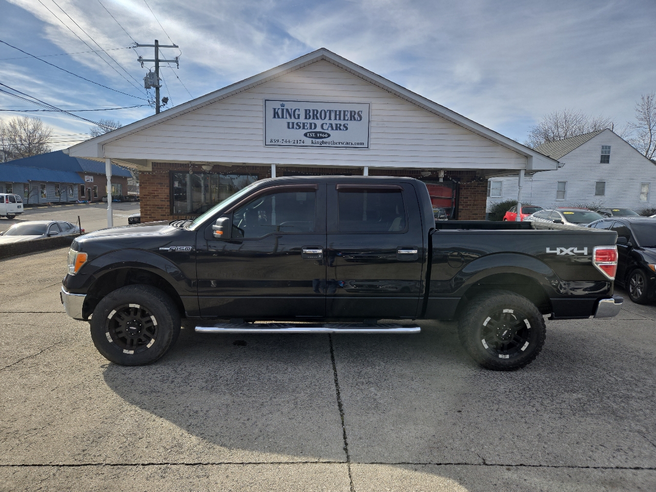 Ford F-150 4WD SuperCrew 145" XLT 2013
