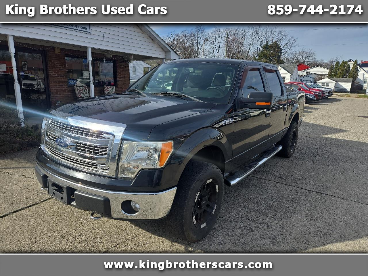 2013 Ford F-150 4WD SuperCrew 145" XLT