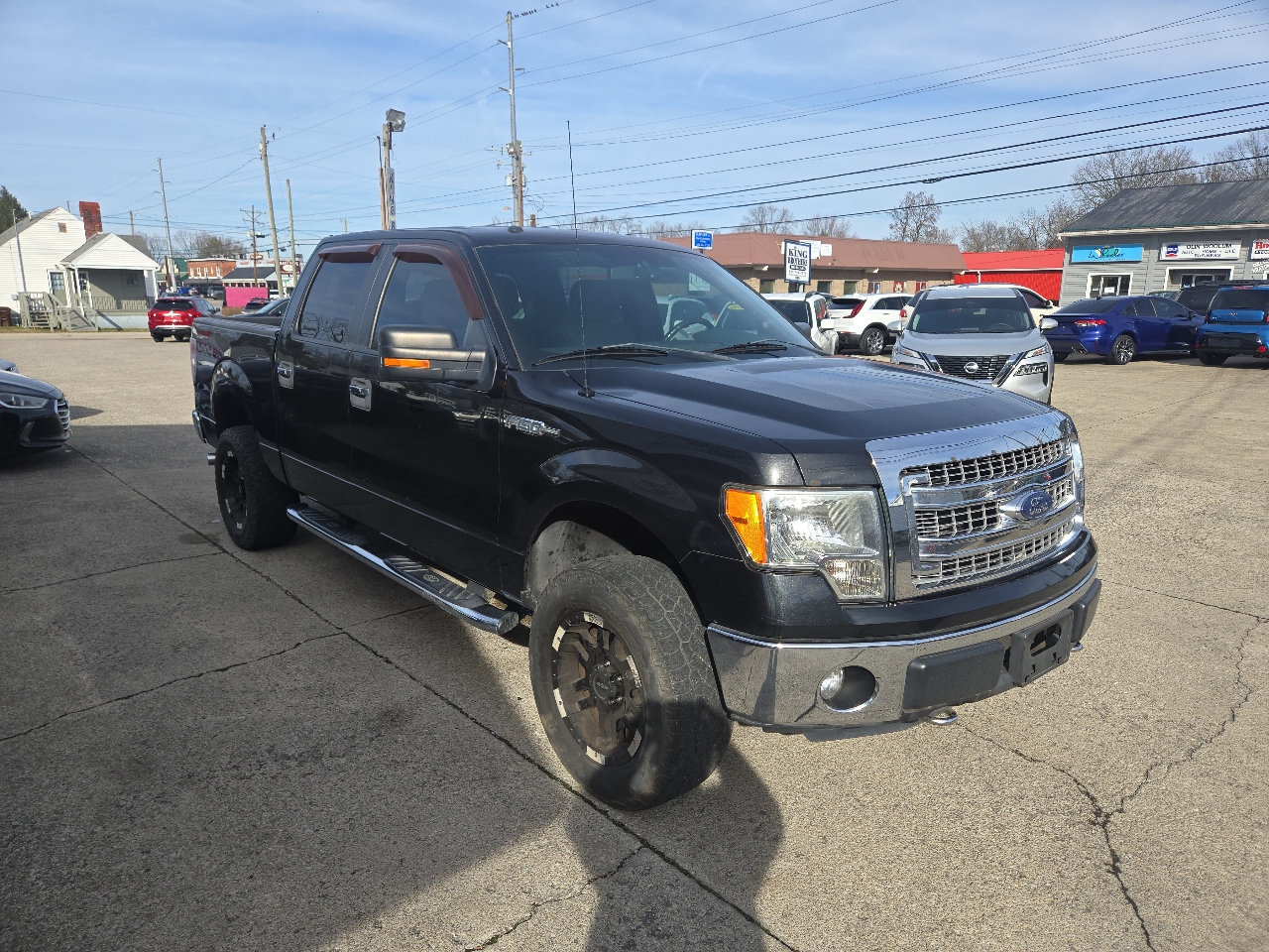 Ford F-150 4WD SuperCrew 145" XLT 2013