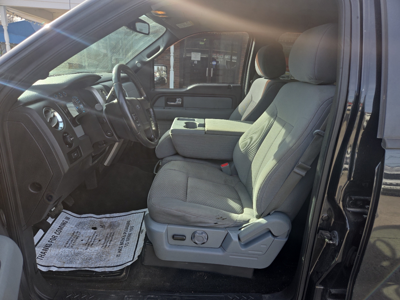 Ford F-150 4WD SuperCrew 145" XLT 2013