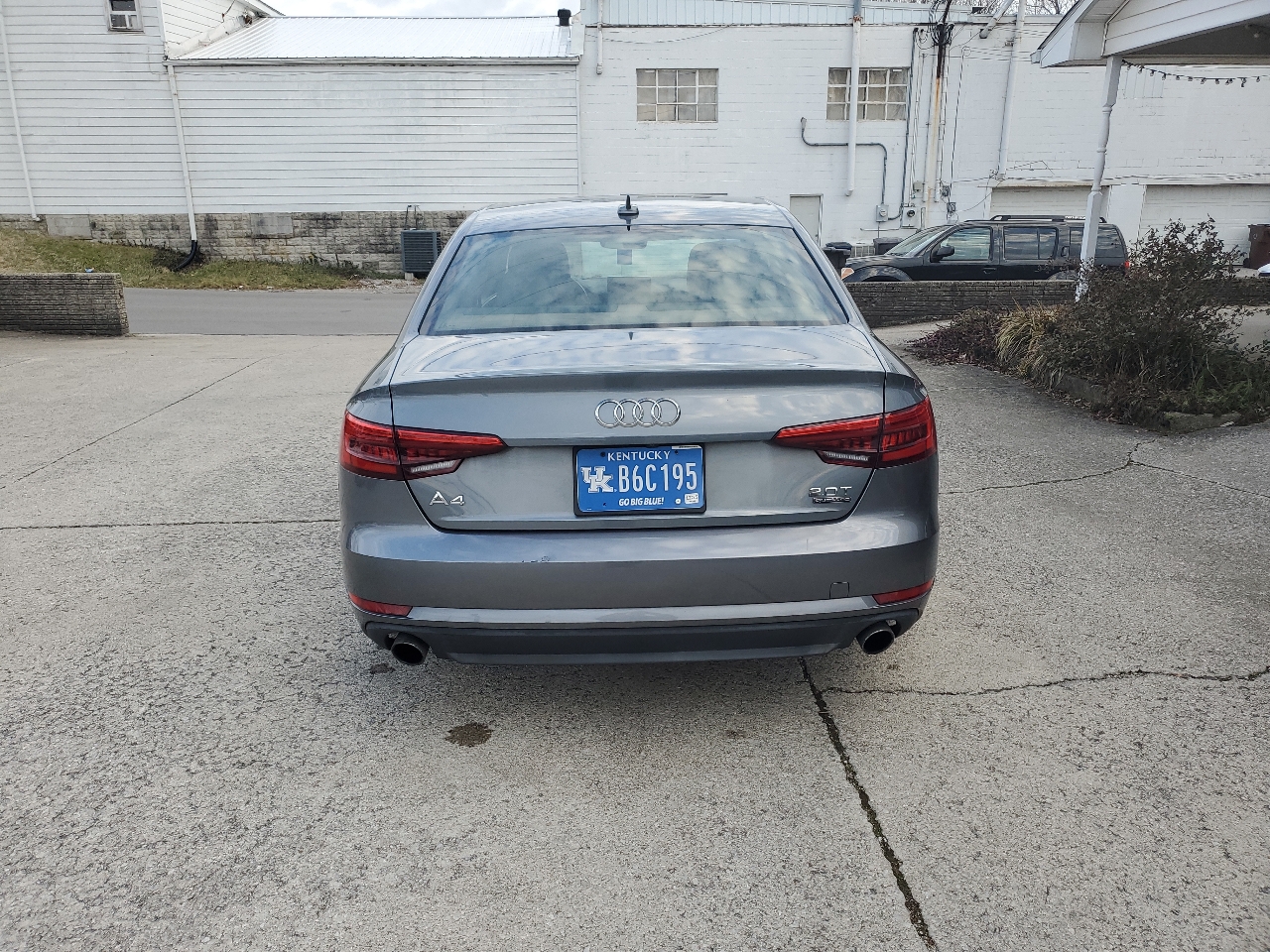 Audi A4 2.0 TFSI Auto Premium quattro AWD 2017