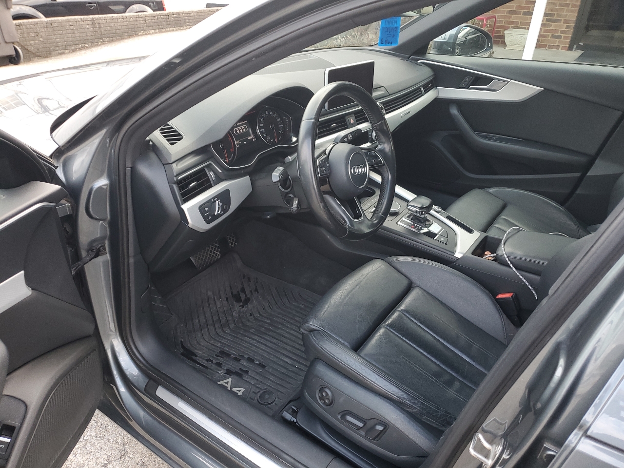 Audi A4 2.0 TFSI Auto Premium quattro AWD 2017