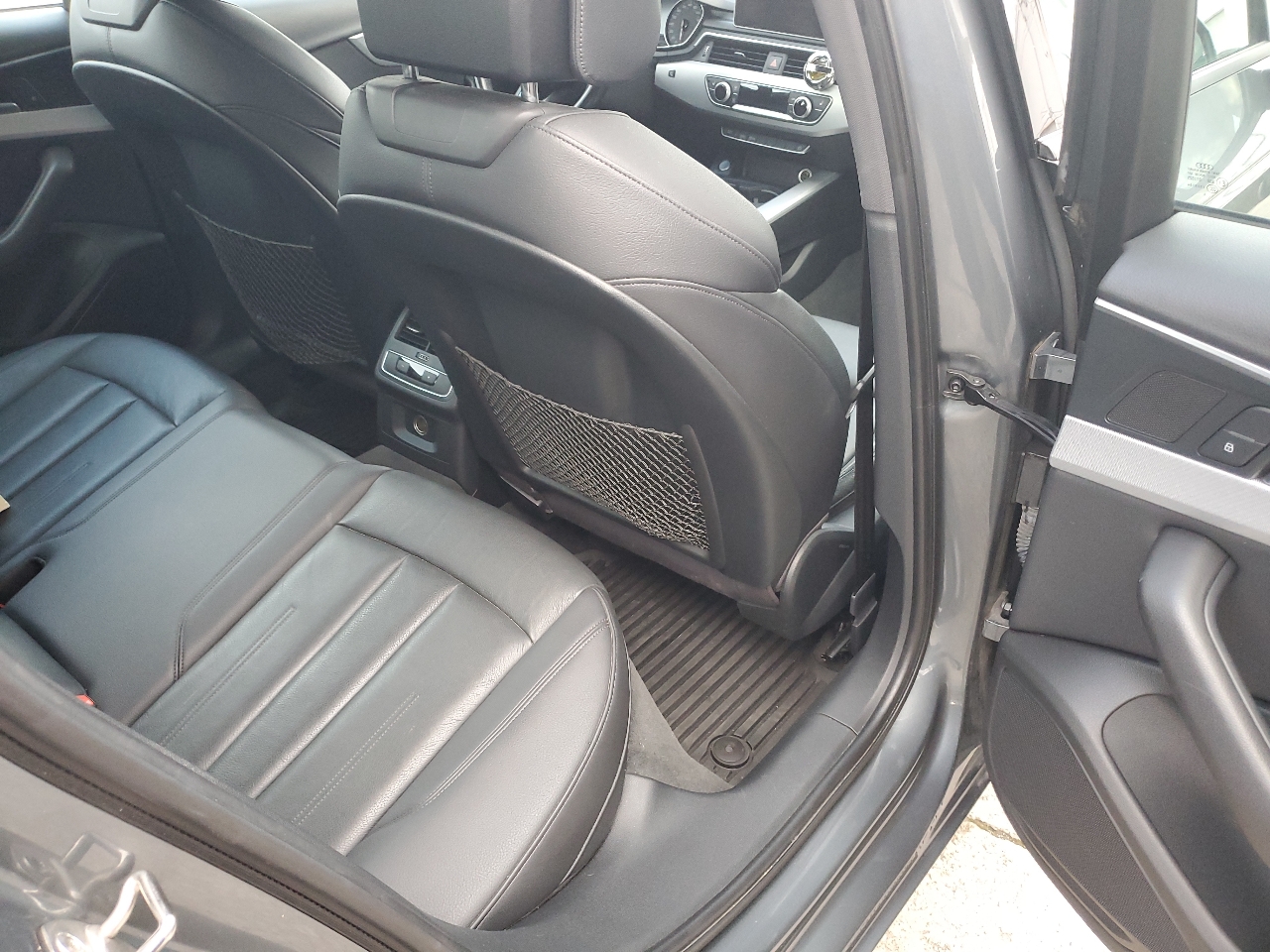 Audi A4 2.0 TFSI Auto Premium quattro AWD 2017