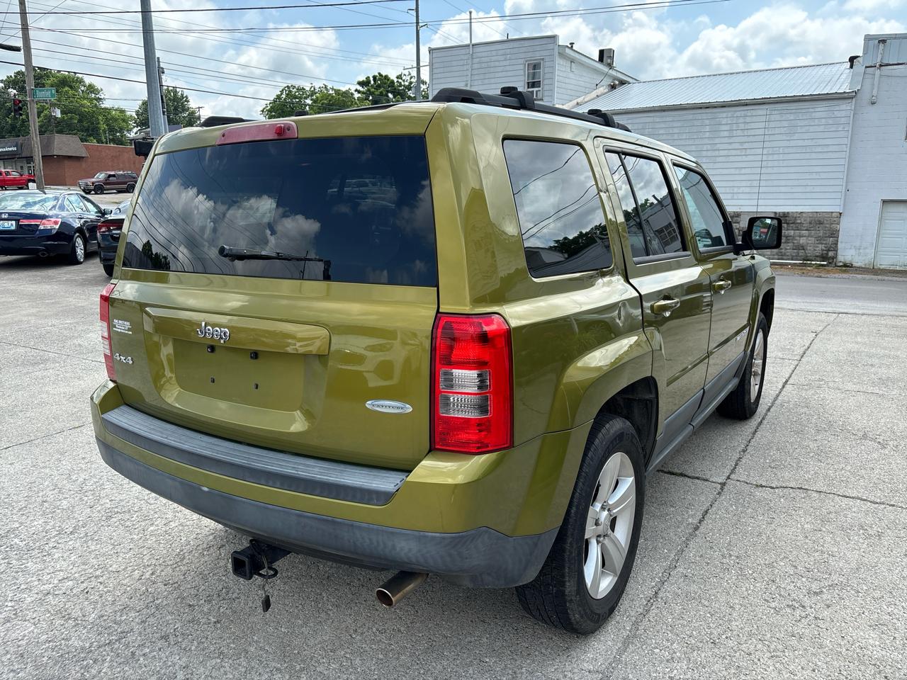 2012 Jeep Patriot Latitude - Photo 12