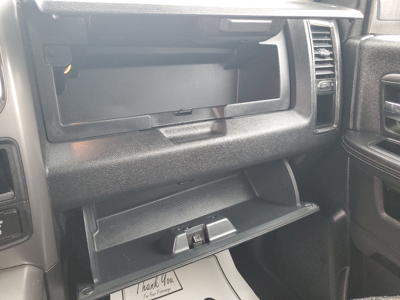 RAM 1500 4WD Quad Cab 140.5" Sport 2014