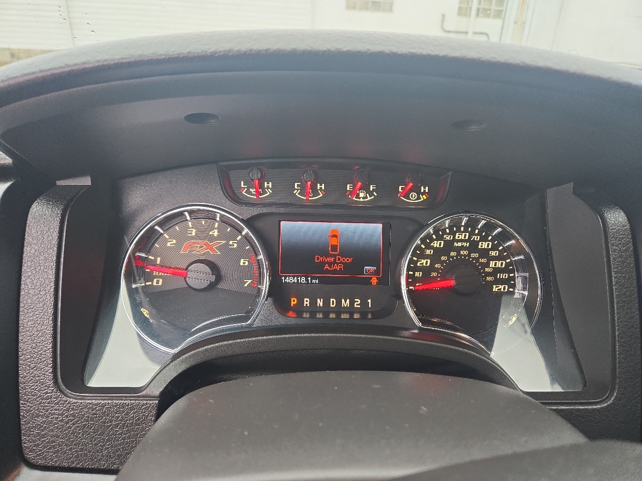 Ford F-150 4WD SuperCrew 145" FX4 2014