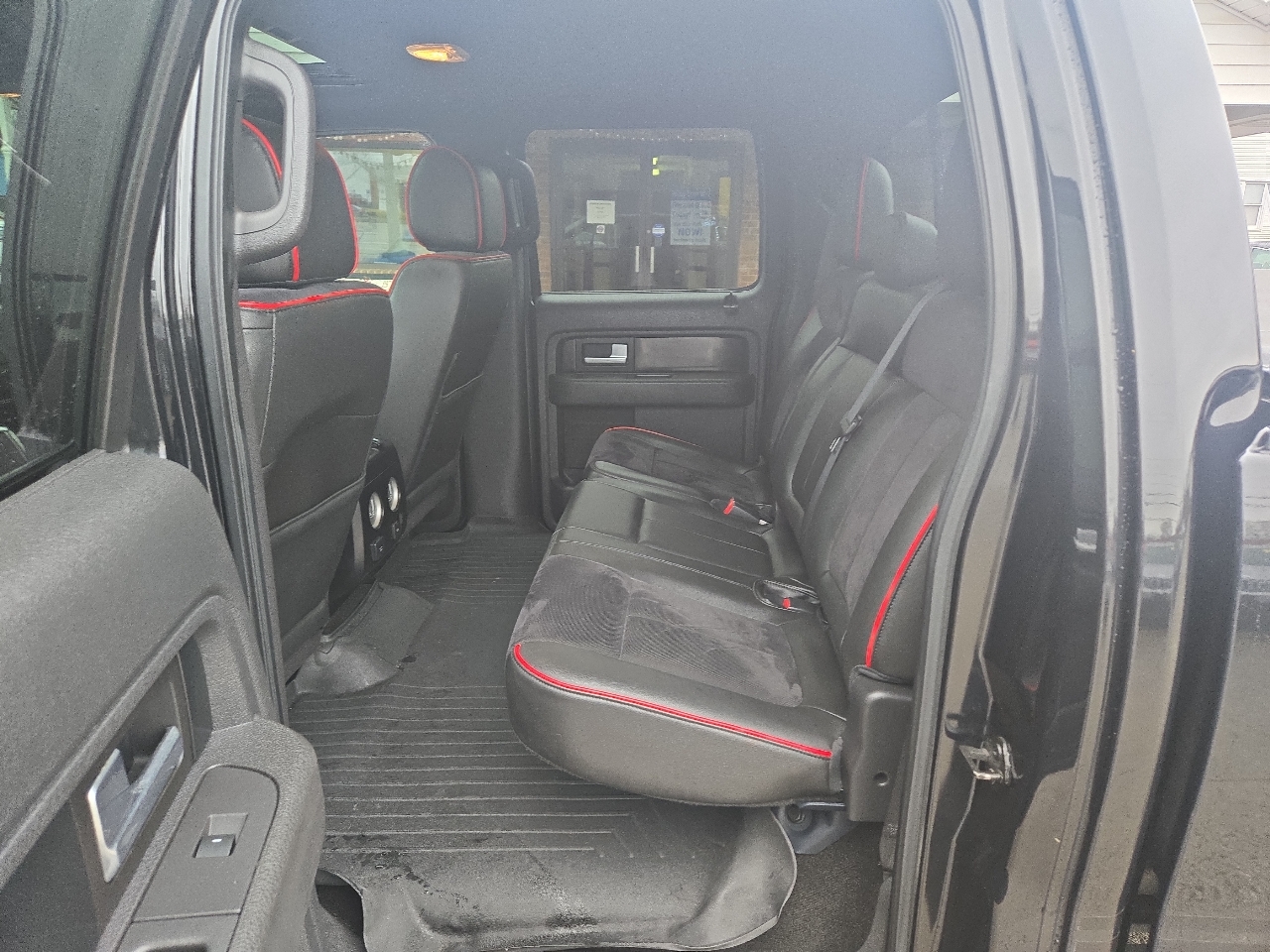 Ford F-150 4WD SuperCrew 145" FX4 2014