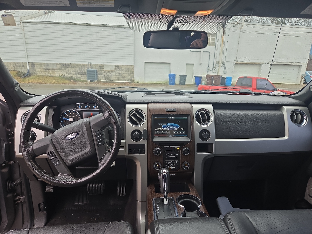 Ford F-150 4WD SuperCrew 145" Lariat 2014