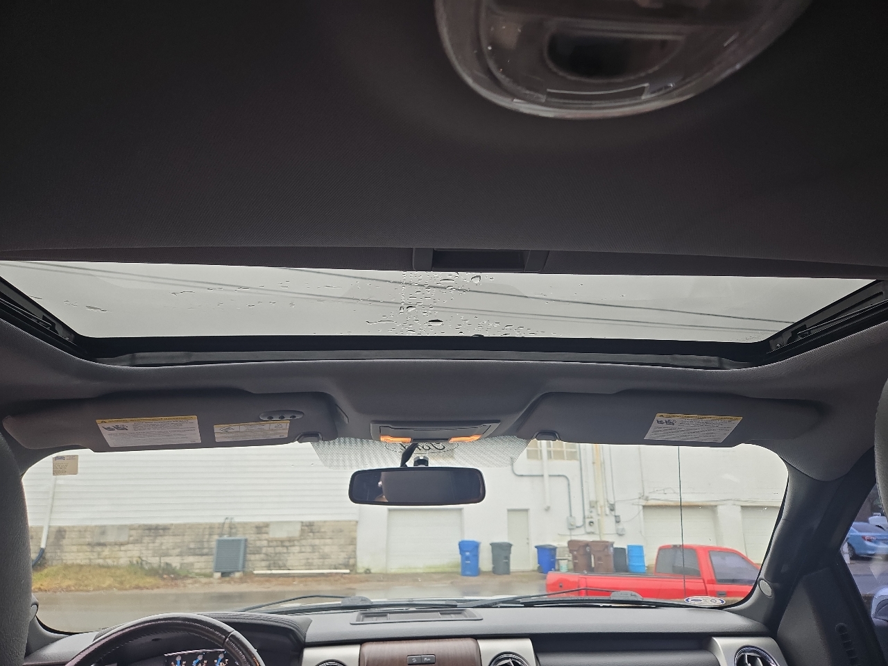 Ford F-150 4WD SuperCrew 145" Lariat 2014