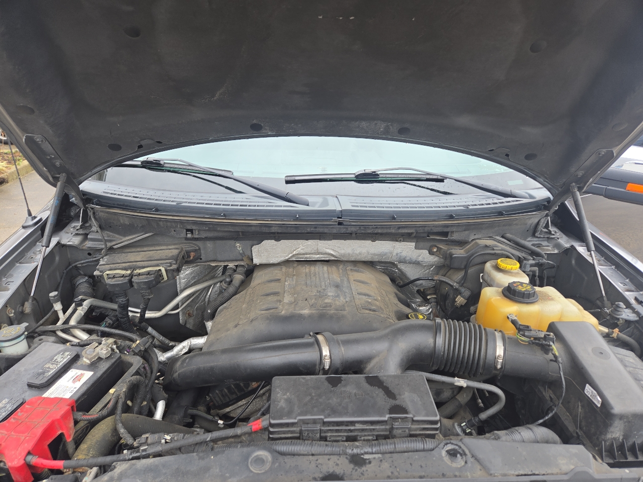 Ford F-150 4WD SuperCrew 145" Lariat 2014