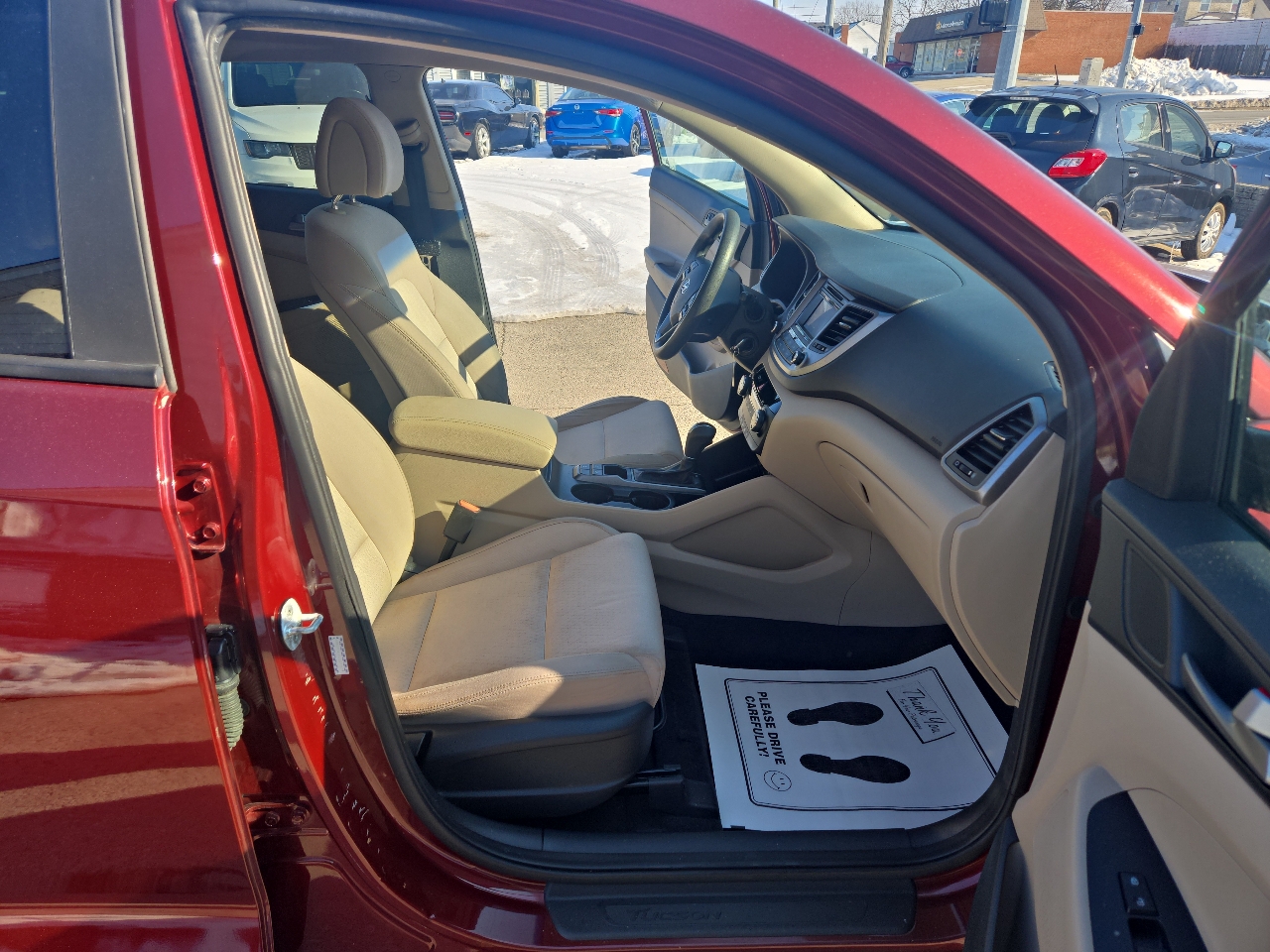 Hyundai Tucson AWD 4dr SE w/Beige Int 2016