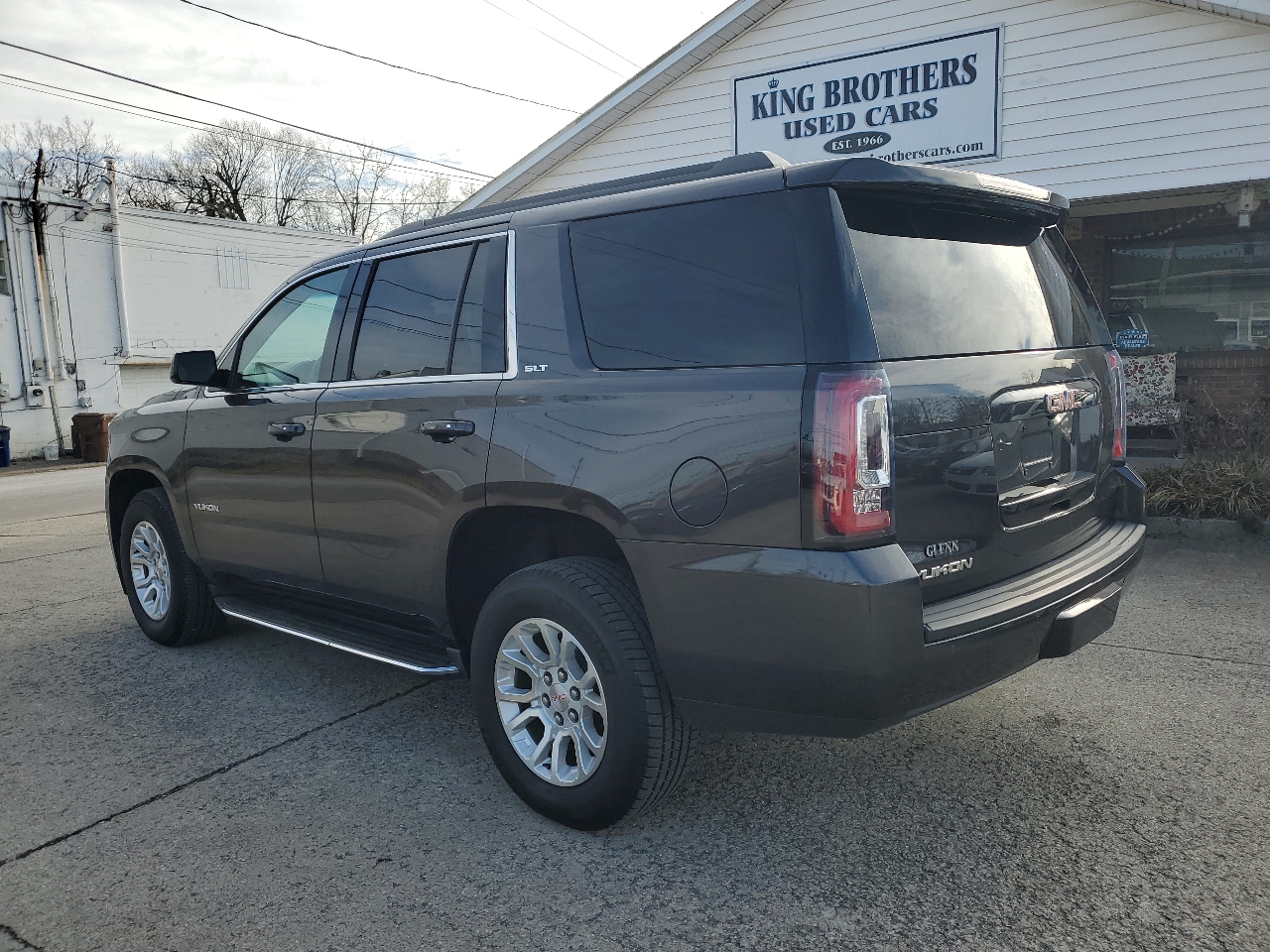 GMC Yukon 4WD 4dr SLT 2016