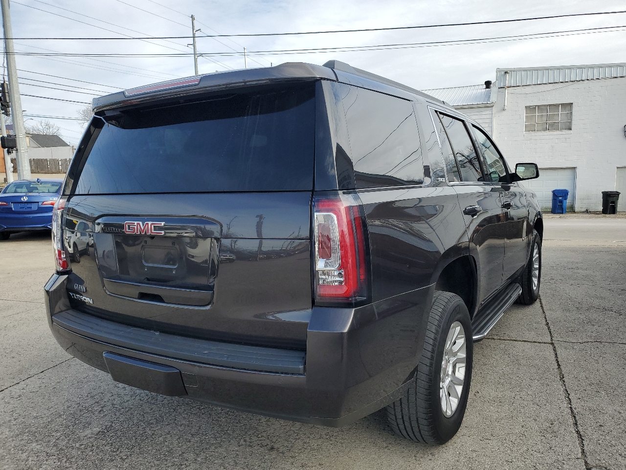GMC Yukon 4WD 4dr SLT 2016
