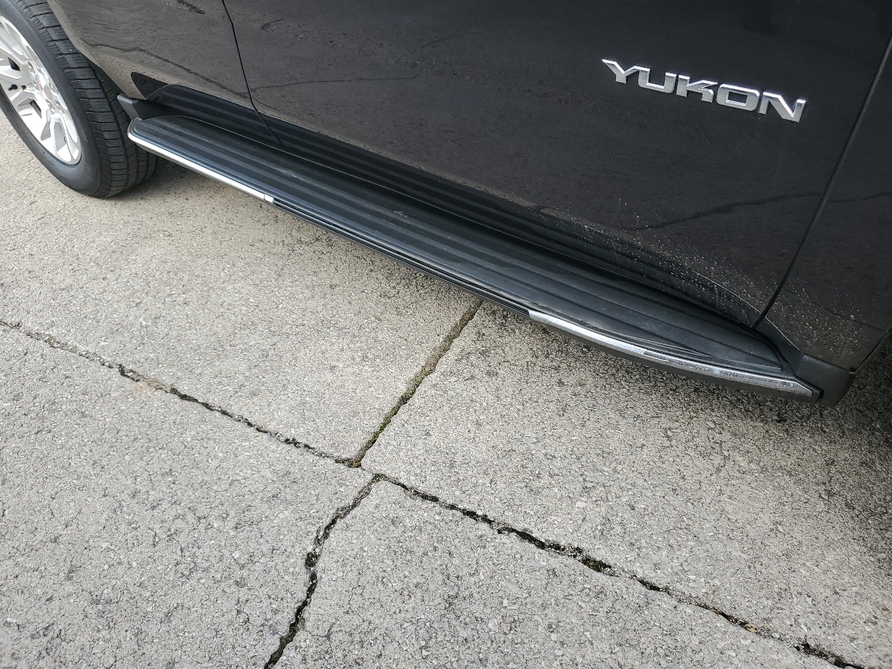 GMC Yukon 4WD 4dr SLT 2016