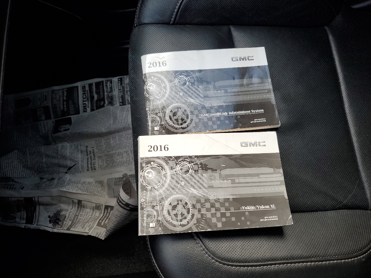GMC Yukon 4WD 4dr SLT 2016