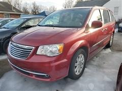 2016 Chrysler Town & Country 