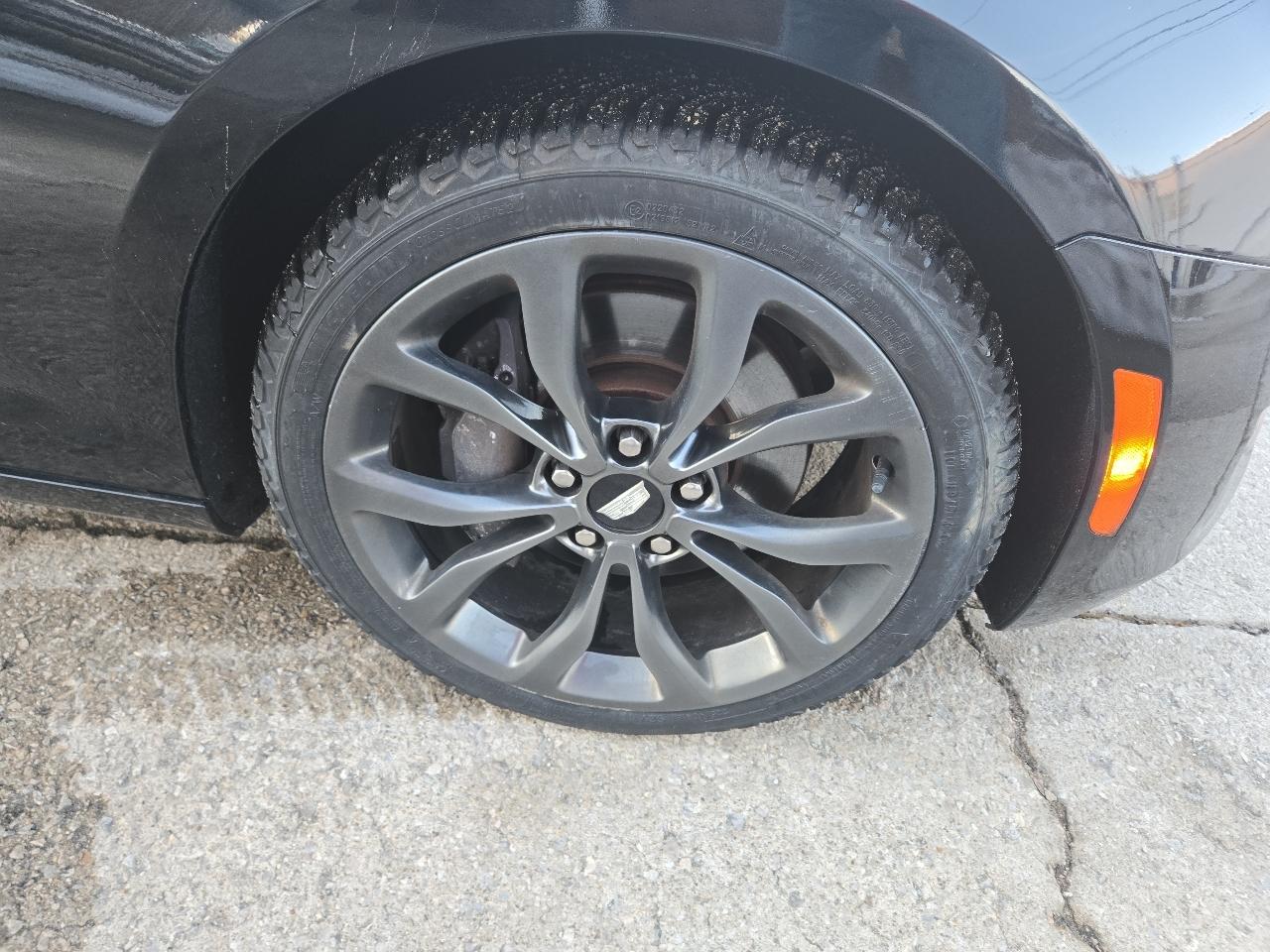 Cadillac ATS Sedan 4dr Sdn 2.0L AWD 2018