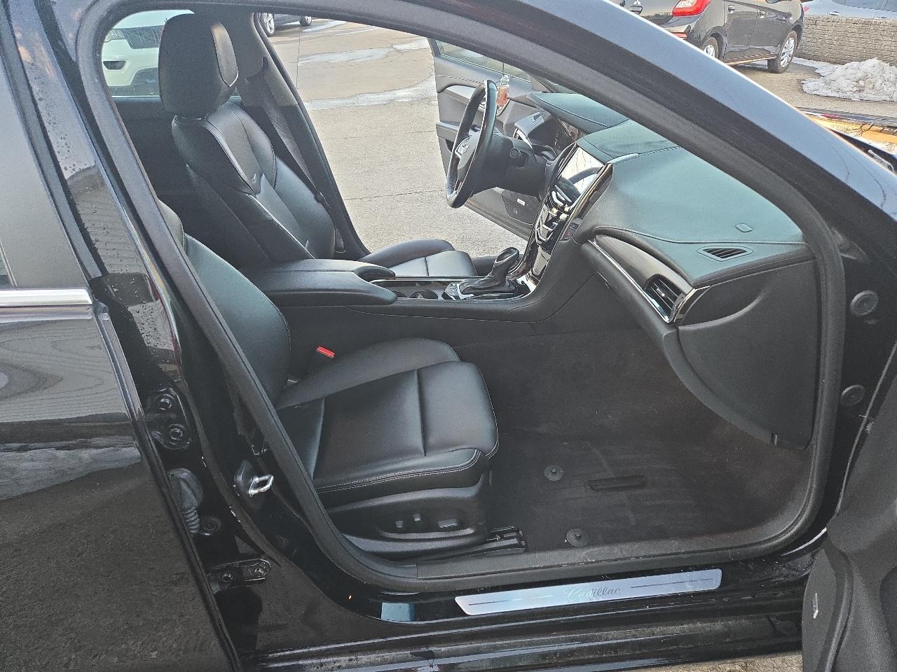 Cadillac ATS Sedan 4dr Sdn 2.0L AWD 2018