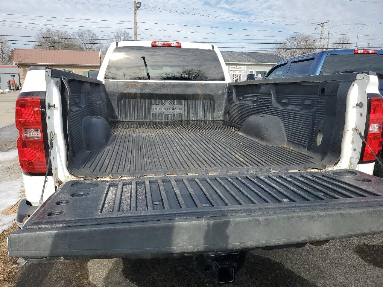 Chevrolet Silverado 2500HD 4WD Crew Cab 153.7" LT 2015