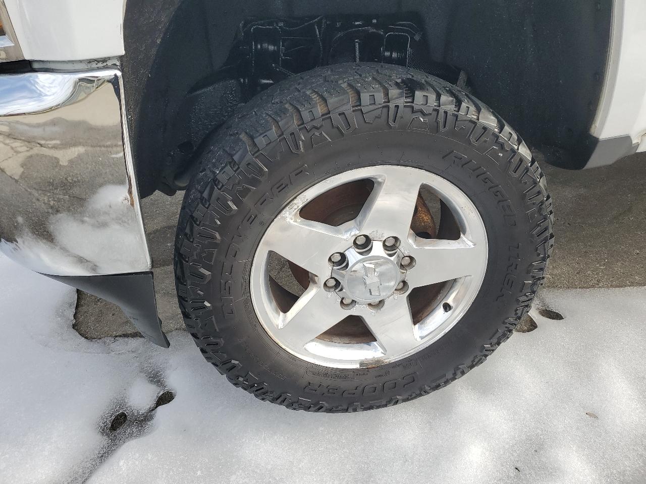 Chevrolet Silverado 2500HD 4WD Crew Cab 153.7" LT 2015