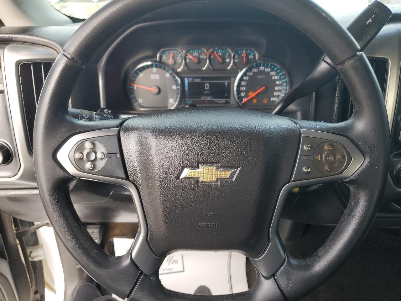 Chevrolet Silverado 2500HD 4WD Crew Cab 153.7" LT 2015